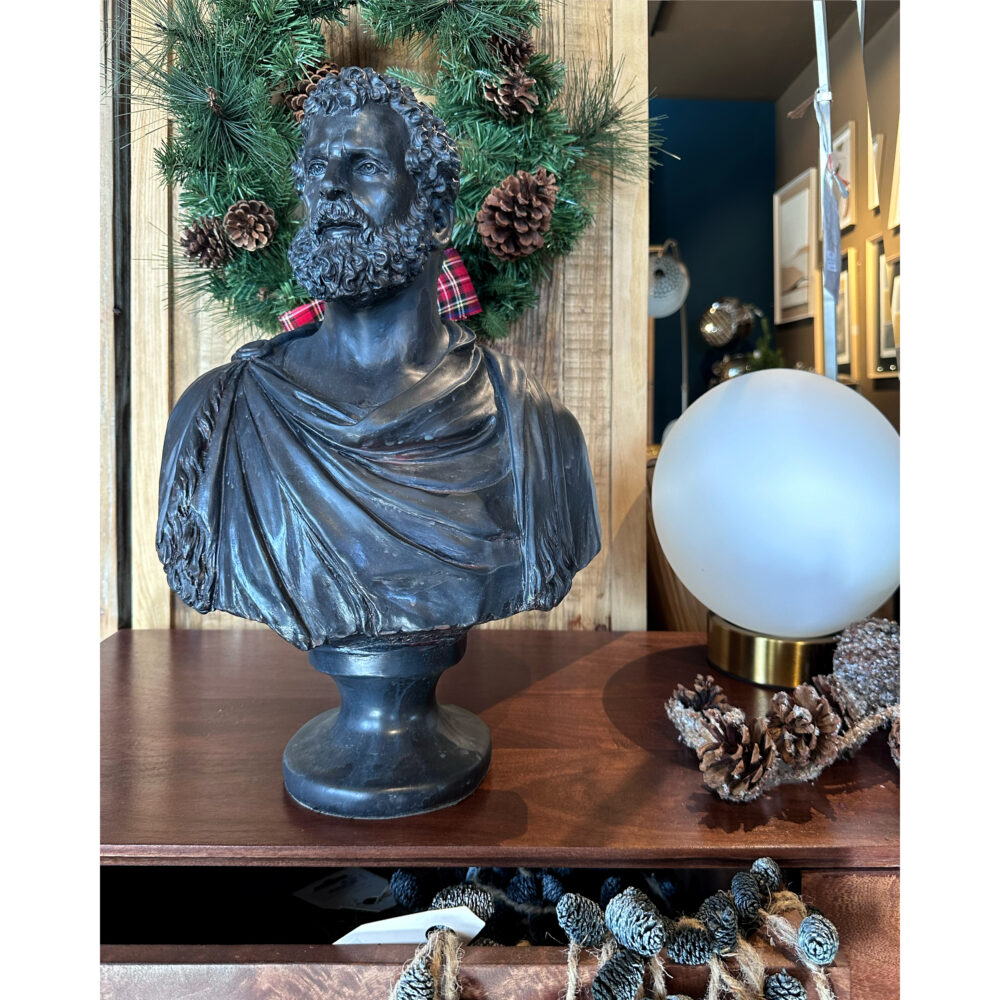 Scultura di ispirazione classica in resina nera - immagine 2