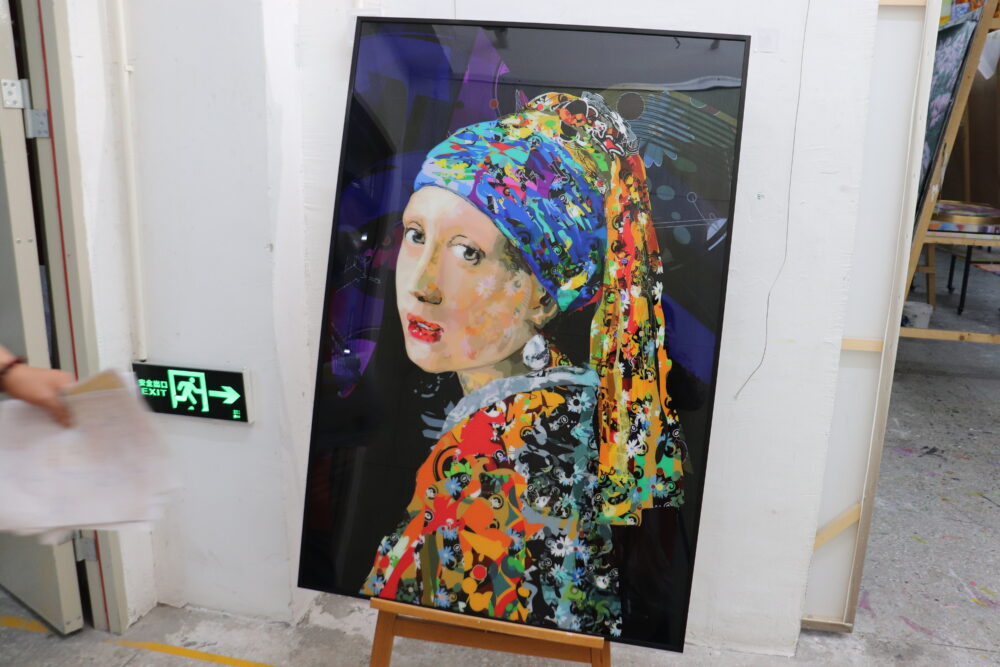 Quadro su resina ragazza col turbante pop - immagine 2